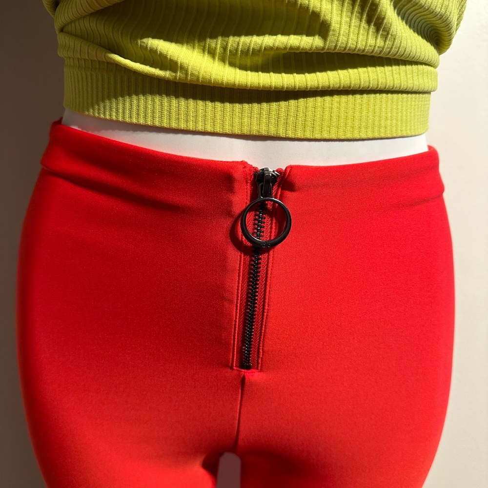 NWOT Alo Red Zipper Leggings Size M